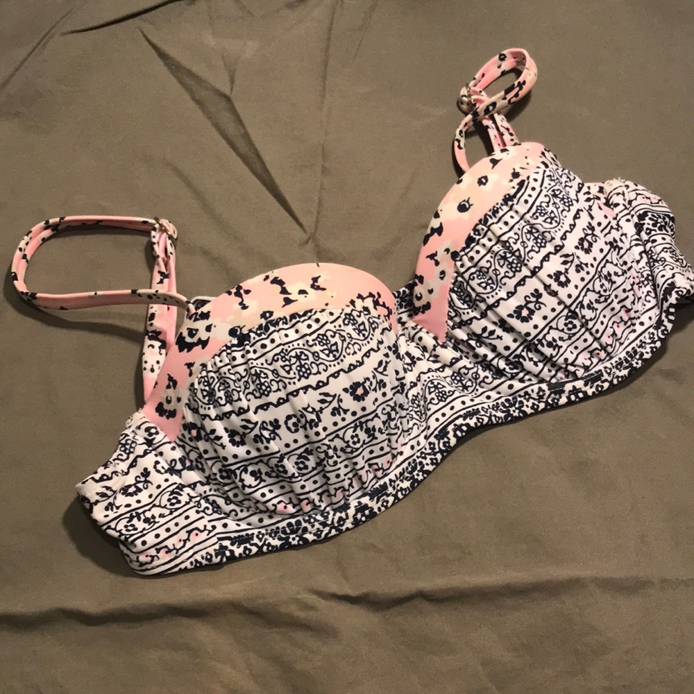 Floral swim top
